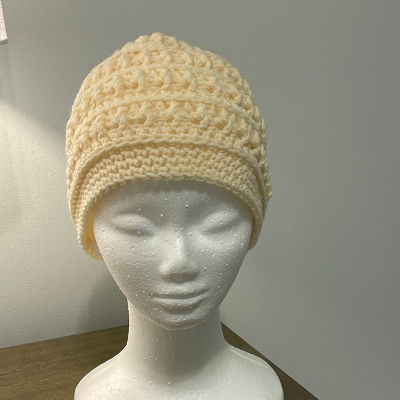 Handmade Cream Crochet Beanie NWOT Never Worn 8.5" from center - Picture 2 of 5